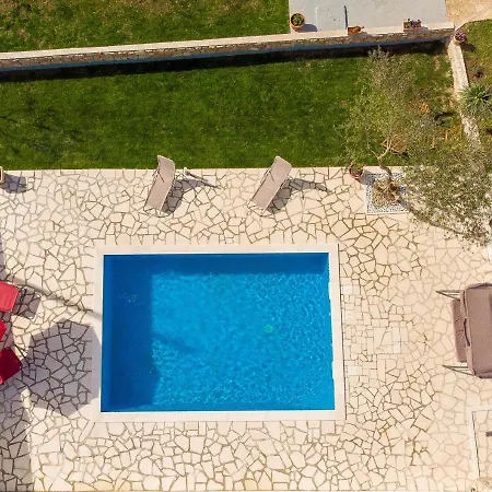Holiday home Idassa *